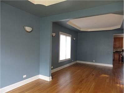 4th image of 557 N Kenilworth Ave