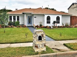 1923 Avignon Ct, Carrollton, TX 75007