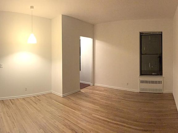 3rd image of 306 W 80th St APT 3D