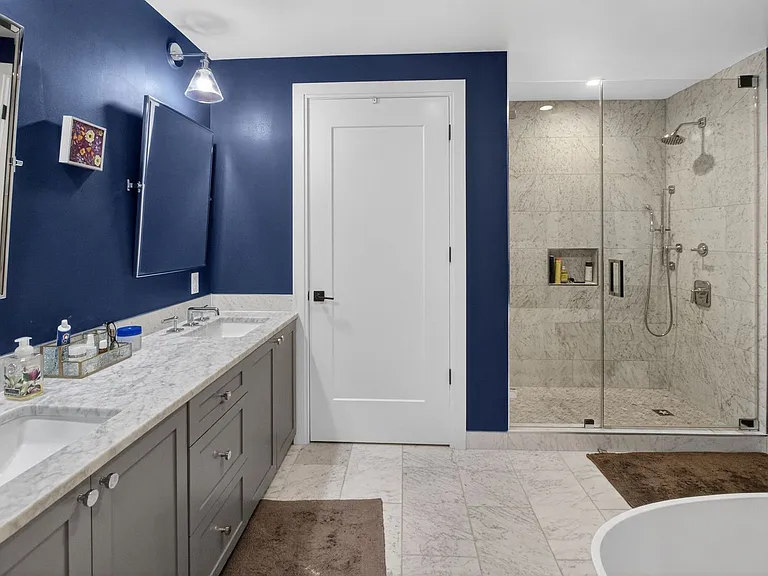 1111 Pennsylvania Ave SE #408 — Photo 14