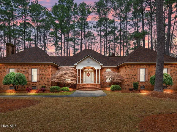 102 Rappahannock Drive, Chocowinity, NC 27817