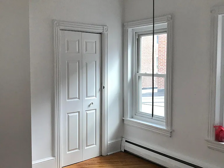 49 S Reading Ave — Photo 8
