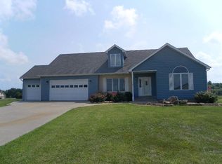 1015 Flint Ct, Burlington, KS 66839