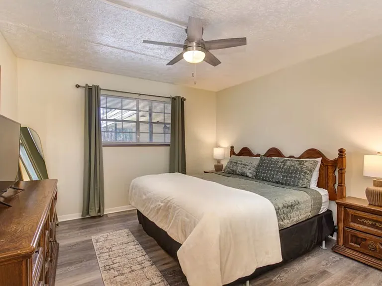 260 Roaring Fork Rd #208B — Photo 15