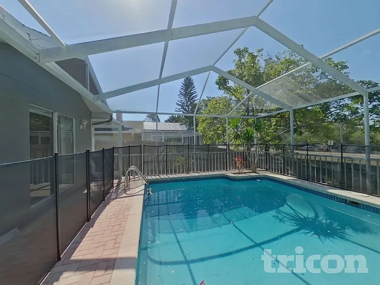 1559 McAuliffe Ln — Photo 22