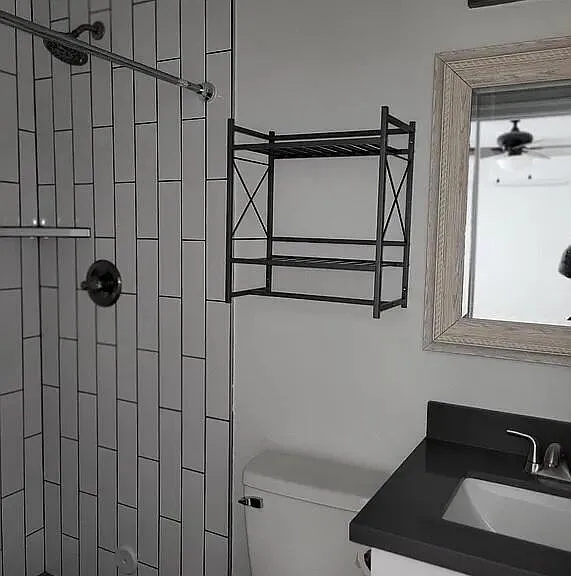 1522 W Polk St #2 — Photo 6