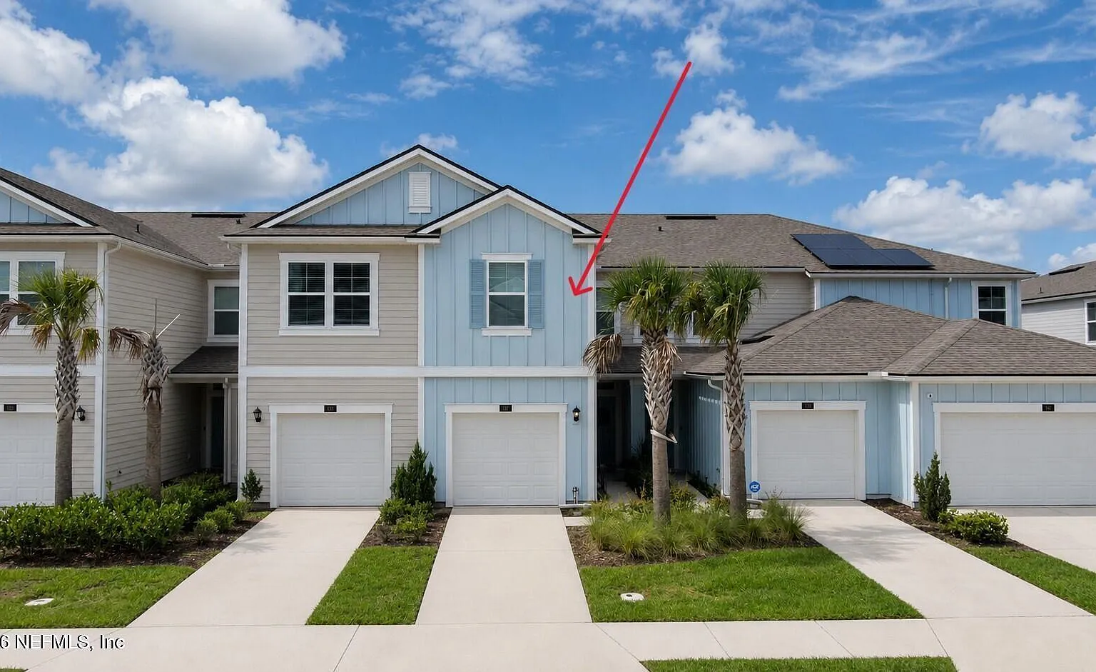 3 bed, 2.5 bath, 1722 sqft, $2,500 — Photo 1