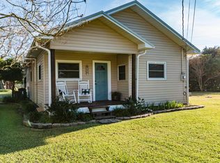 718 Saint Clair Rd, Breaux Bridge, LA 70517