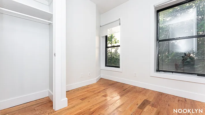 Rented by Nooklyn NYC LLC | media 9