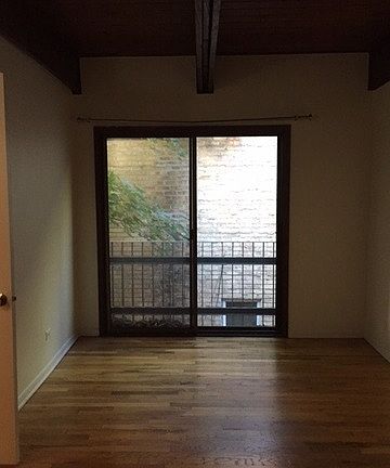 4th image of 2028 N Cleveland Ave #B