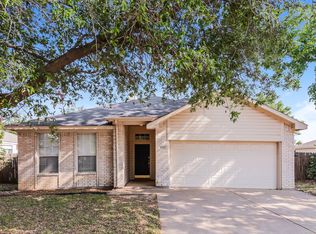 2325 Wildwood Ln, Denton, TX 76210