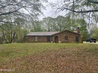 1312 Goshen Rd, Carthage, MS 39051