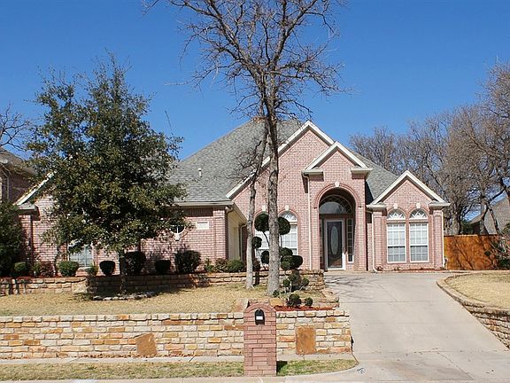 2nd image of 9233 Winslow Ct