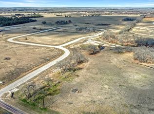 2280 Sundance Rd, Whitesboro, TX 76273