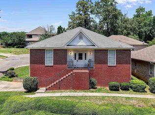 1524 Jacobs Cir, Vestavia, AL 35216