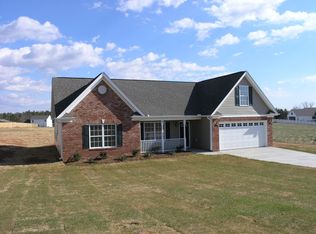 317 Caxton Farm Ct, Inman, SC 29349