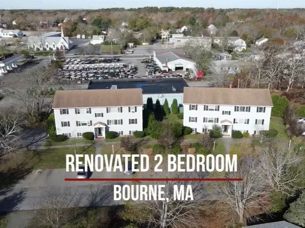 21 Thomas Ave APT 2, Buzzards Bay, MA 02532