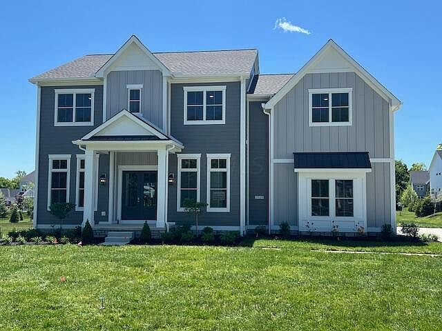 1st image of 1925 Scenic Bluff Ct