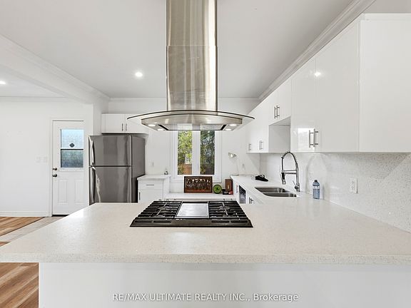 2nd image of 183 Ritson Rd S