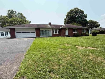 909 Johnson Ave, Bridgeport, WV, 26330