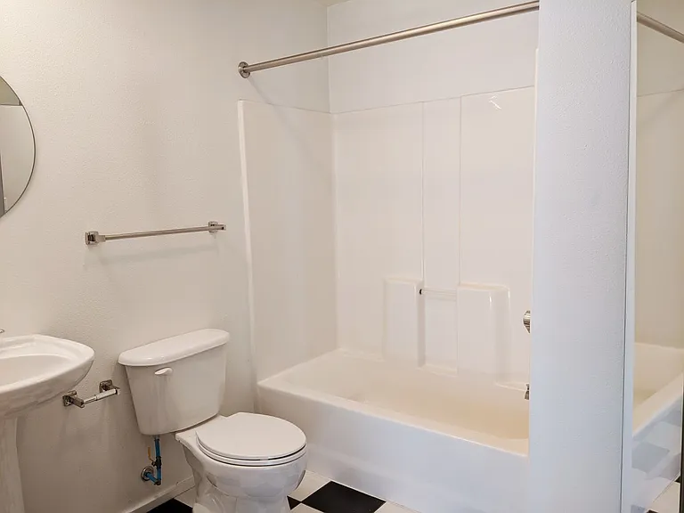 Mercury - Residential — Photo 118