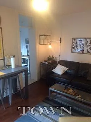 Rented by Town Residential | media 33