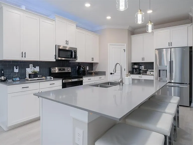 3027 Camden Way — Photo 13