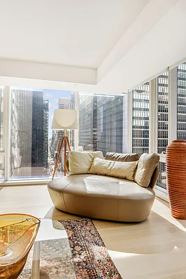 Rented by Compass | media 22