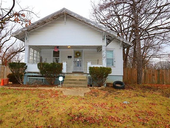 2nd image of 3605 W Siebenthaler Ave