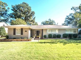 154 N Rose Rd, Memphis, TN 38117