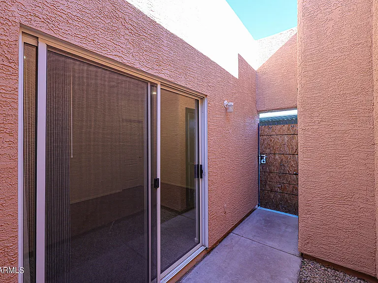 8940 W Olive Ave #70 — Photo 25