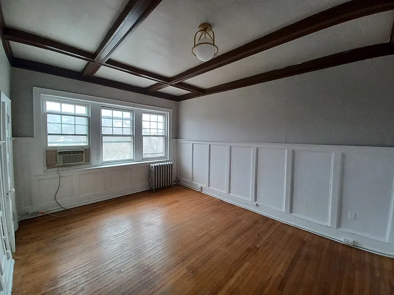 School House Ln — Photo 22