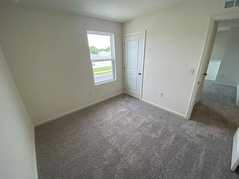 1697 Minnesota Rd — Photo 15