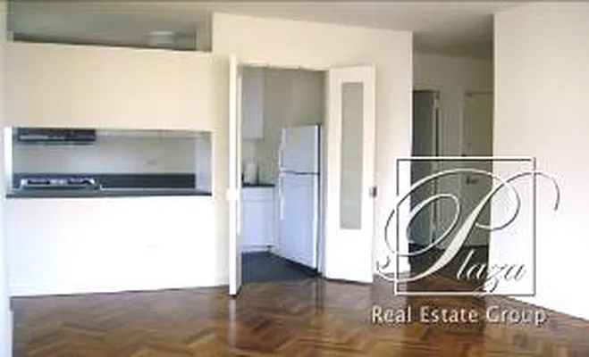 Sold by Plaza Real Estate Group | media 3