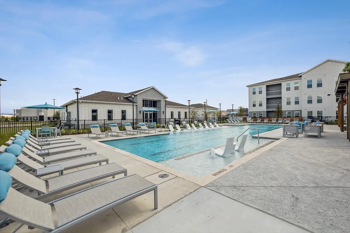 Building Photo - 2020 Grandway Dr #3208