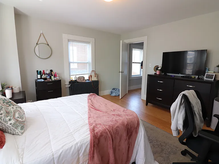 29 McKenn St #2 — Photo 10