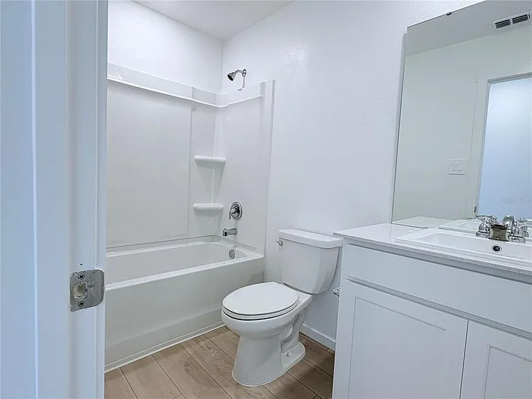 866 Lynx St — Photo 23