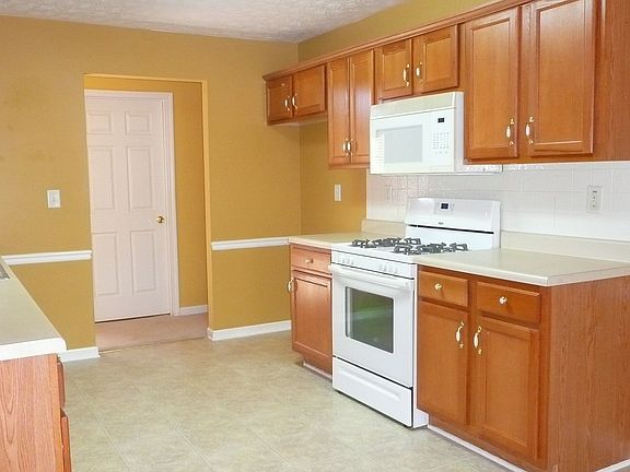 5th image of 2348 Haynes Trace Dr