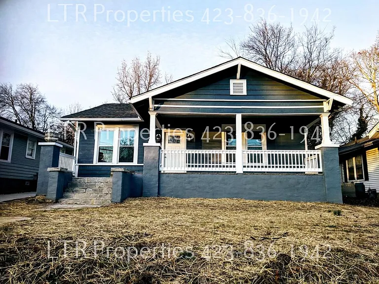 1707 E Main St — Photo 11