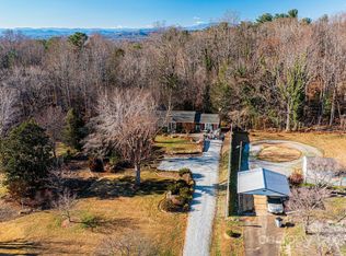 1108 Hibriten Dr, Lenoir, NC 28645