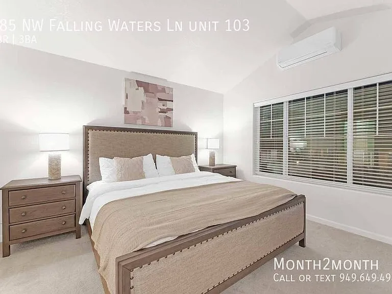 685 NW Falling Waters Ln #103 — Photo 14