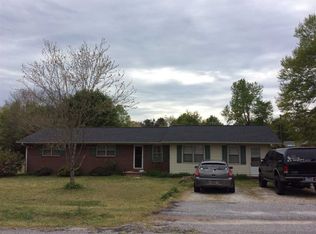 1302 Farmer Rd, Starr, SC 29684
