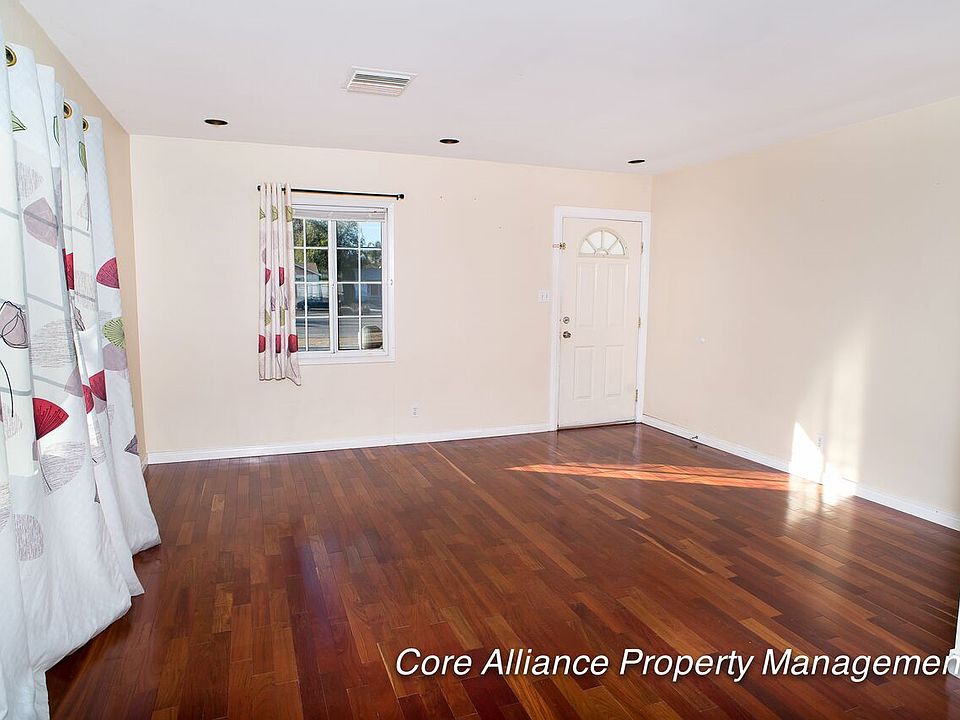 1st image of 6000 White Oak Ave
