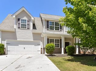 921 Lakeside Ct, Loganville, GA 30052