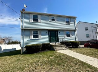 18 Swan Rd #4, Quincy, MA 02169