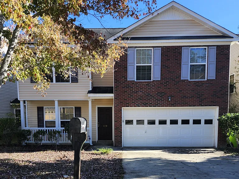 429 Buttonbush Ct — Photo 1