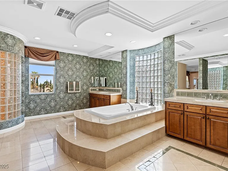 3010 Hammerwood Dr — Photo 32