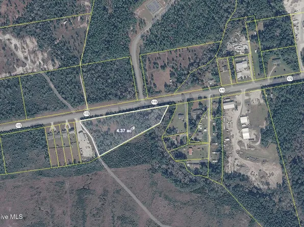 1758 Nc-172, Sneads Ferry, NC 28460