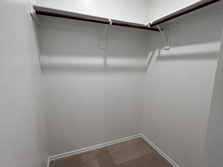 2317 Wolford Ct — Photo 14