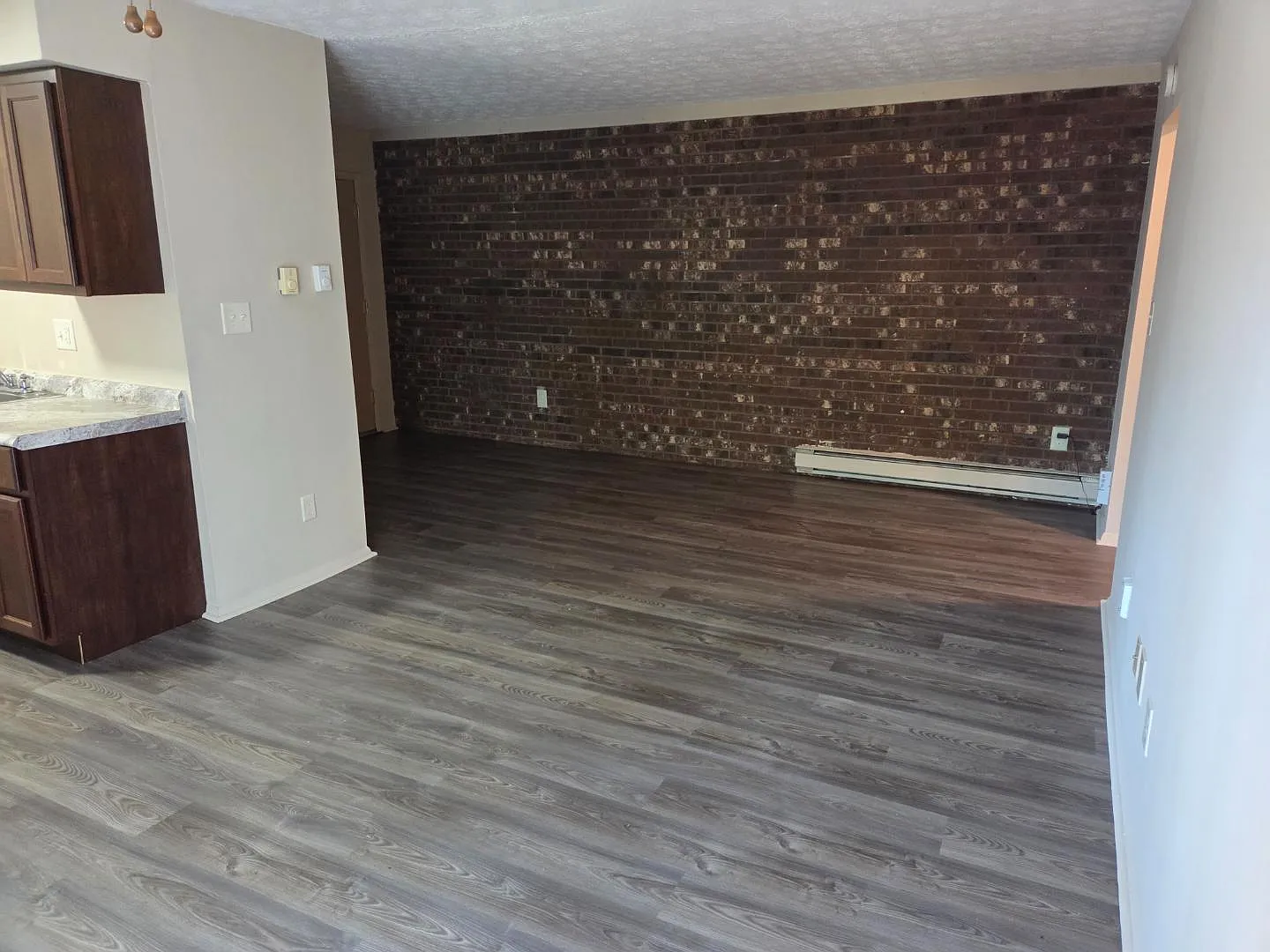 20-32 Church St - 32-12 — Photo 3